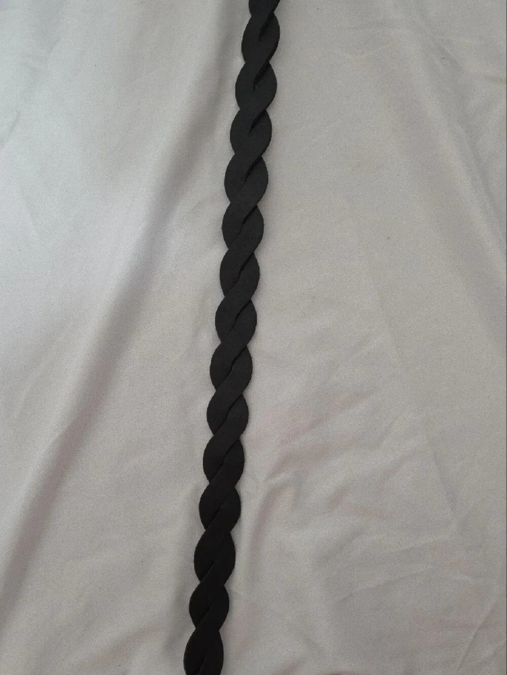Black Braided Faux Leather Belt w/Silver Oval Buckle, Large, Like New Condition